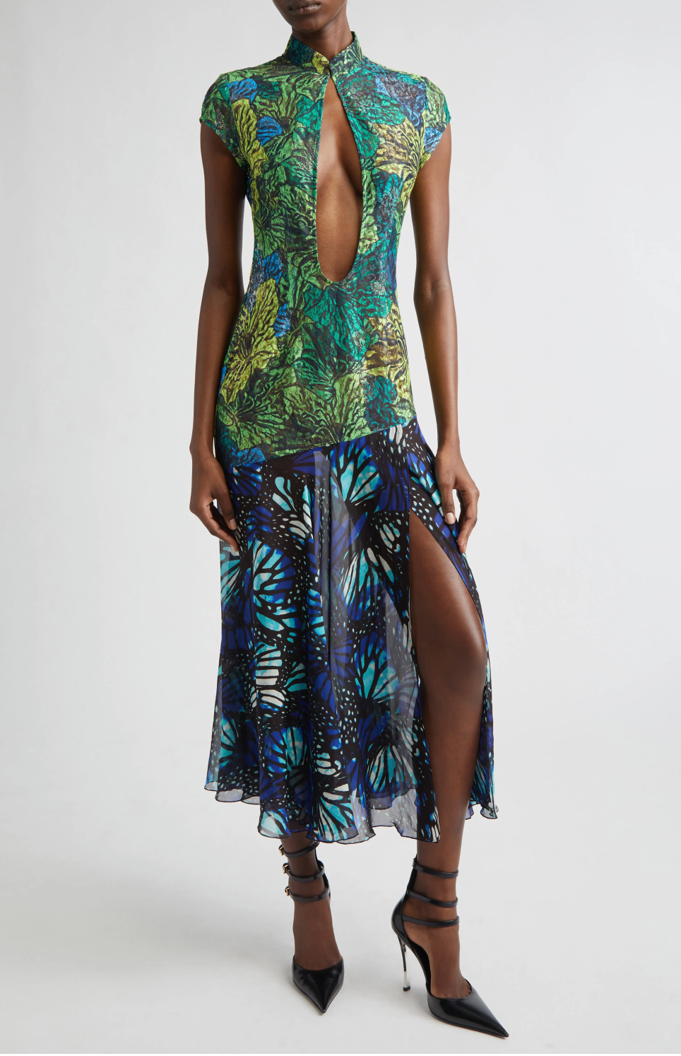 Lace Qi Pao Deep V Neck Dress-Pre Order – Kim Shui Studio