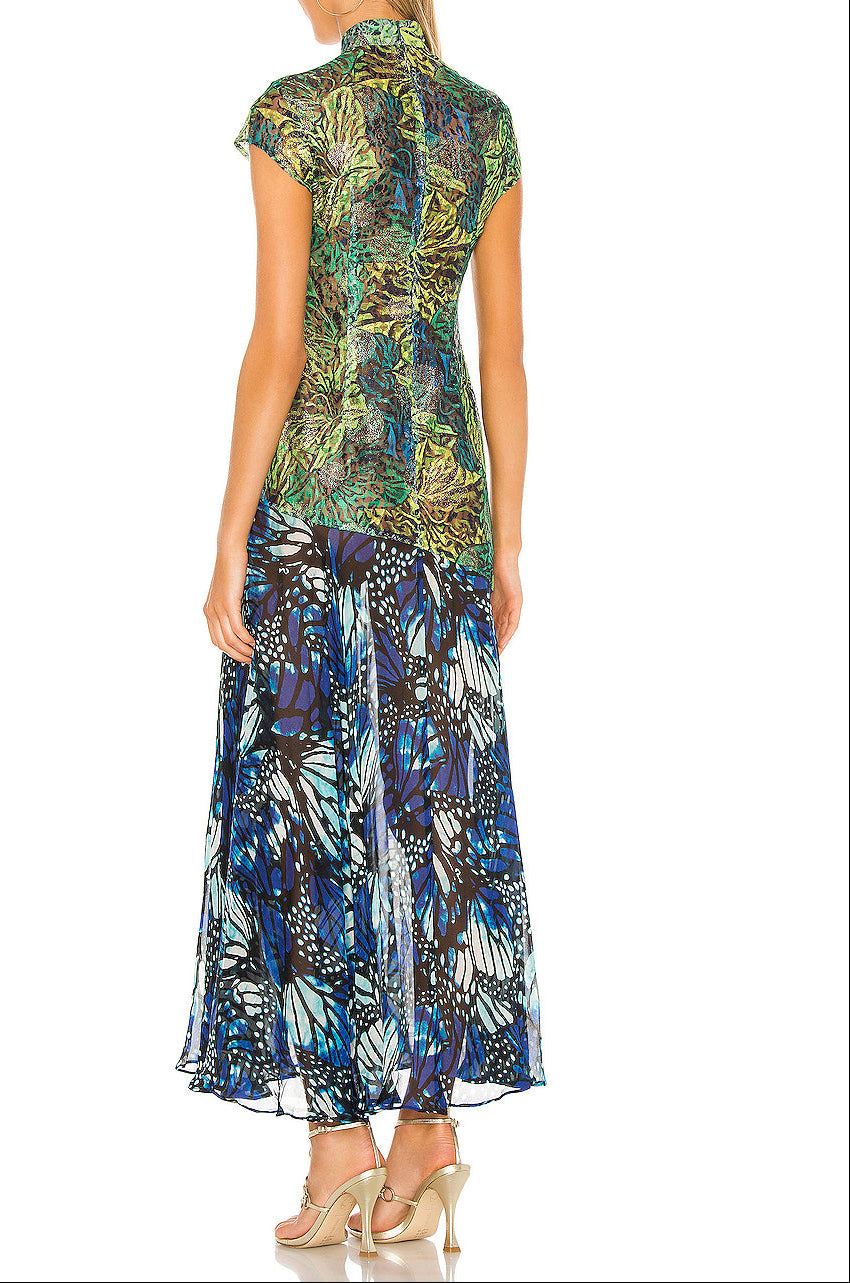 Lace Qi Pao Deep V Neck Dress (XS , M and XL on pre-order) Kim Shui Studio Lace Qi Pao Deep V Neck Dress (XS , M and XL on pre-order) Kim Shui Studio